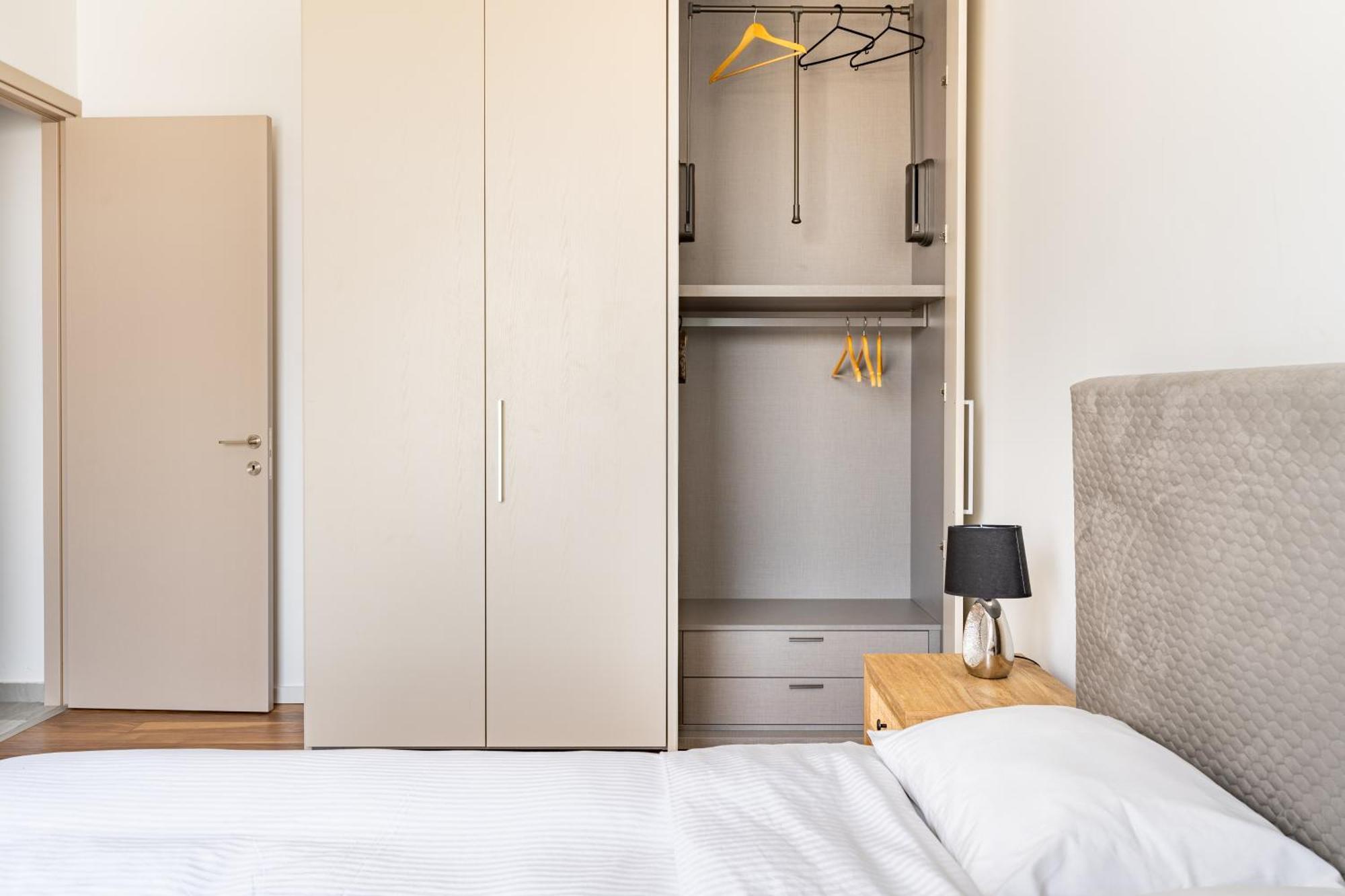 Yamas Urban Living Zakaki Pool Penthouses & Apartments Limasol Buitenkant foto