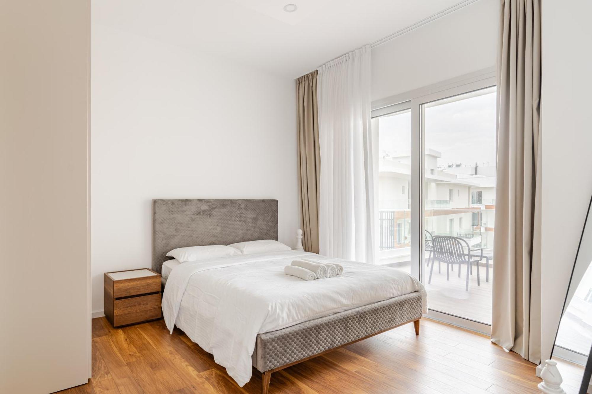 Yamas Urban Living Zakaki Pool Penthouses & Apartments Limasol Buitenkant foto